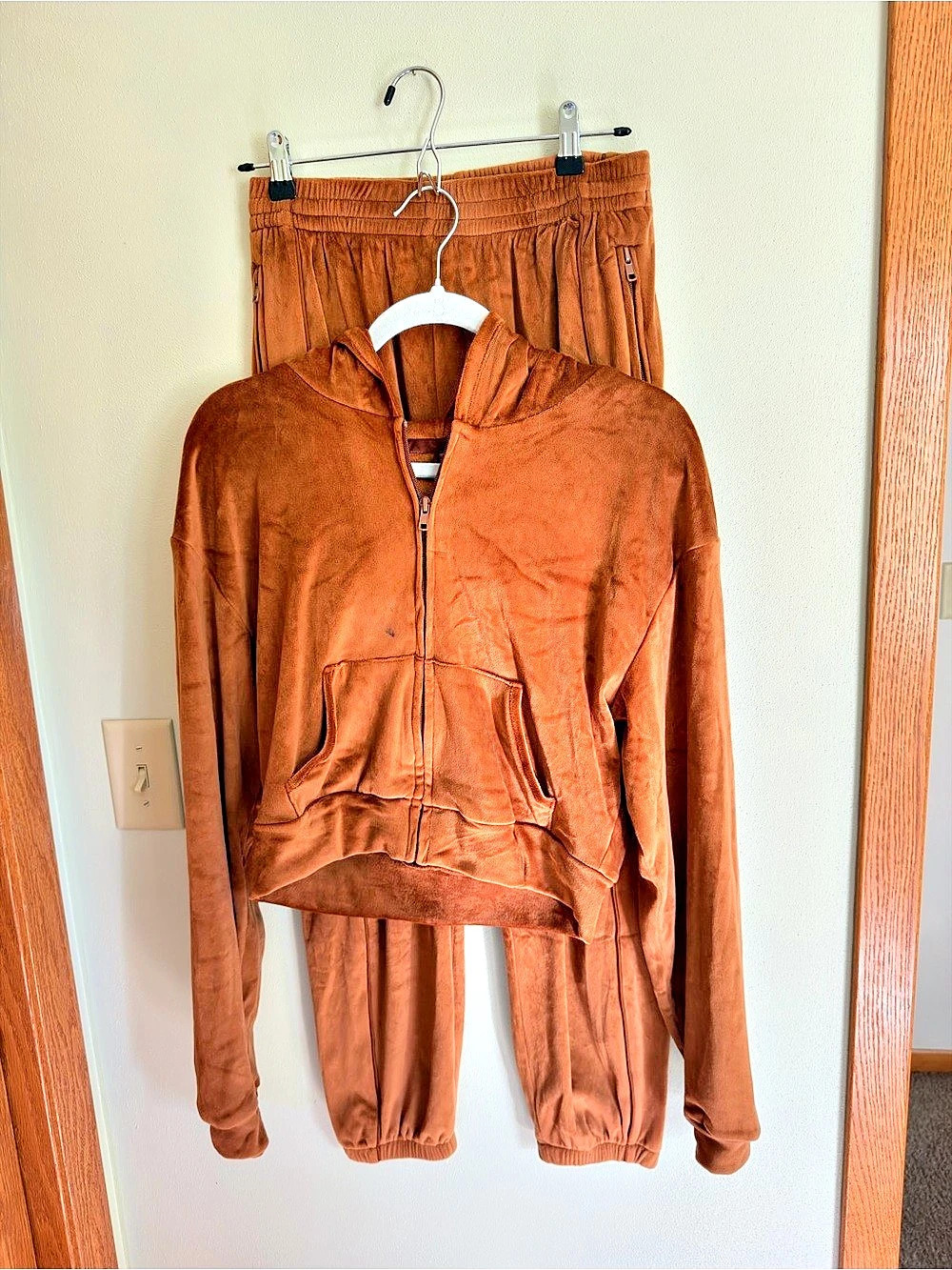 Skims Velvet Lounge Set